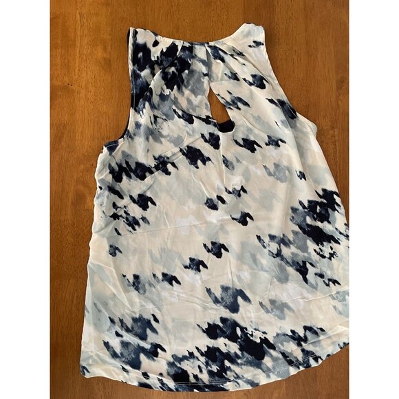 Anthropologie Silky Soft Deletta Top SMALL White And Blue Floral Beautiful - Picture 2 of 5